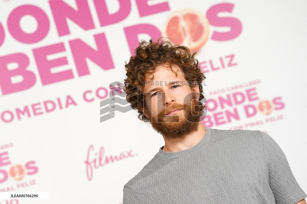 Donde Caben Dos Film Presentation - Madrid