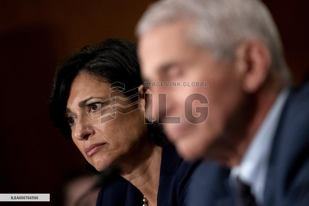 Fauci and Walensky Testify on Covid at Senate committee Hearing