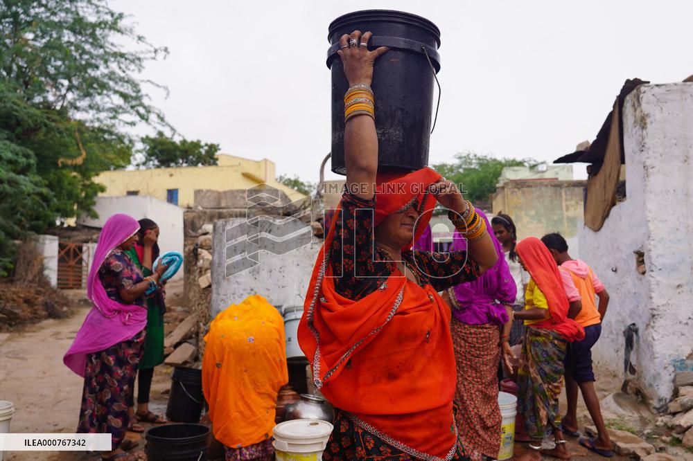 Villagers Collects Drinking Water - Rajasthan