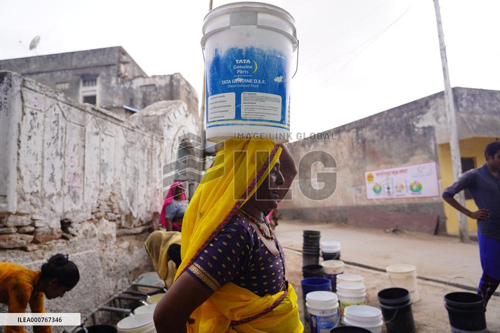 Villagers Collects Drinking Water - Rajasthan