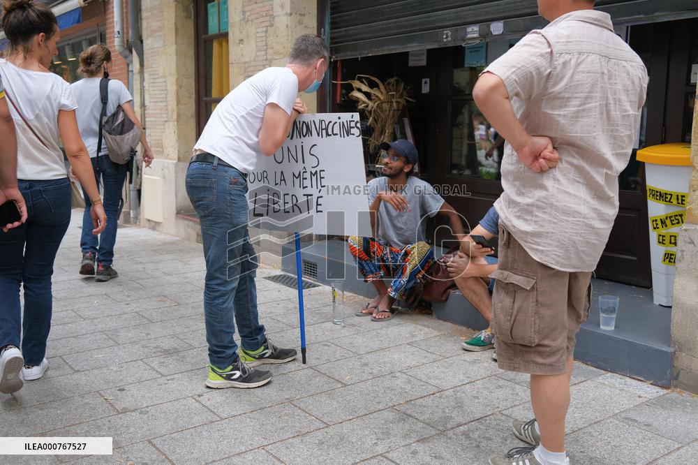 Anti-Sanitary Pass Demonstrations - Toulouse