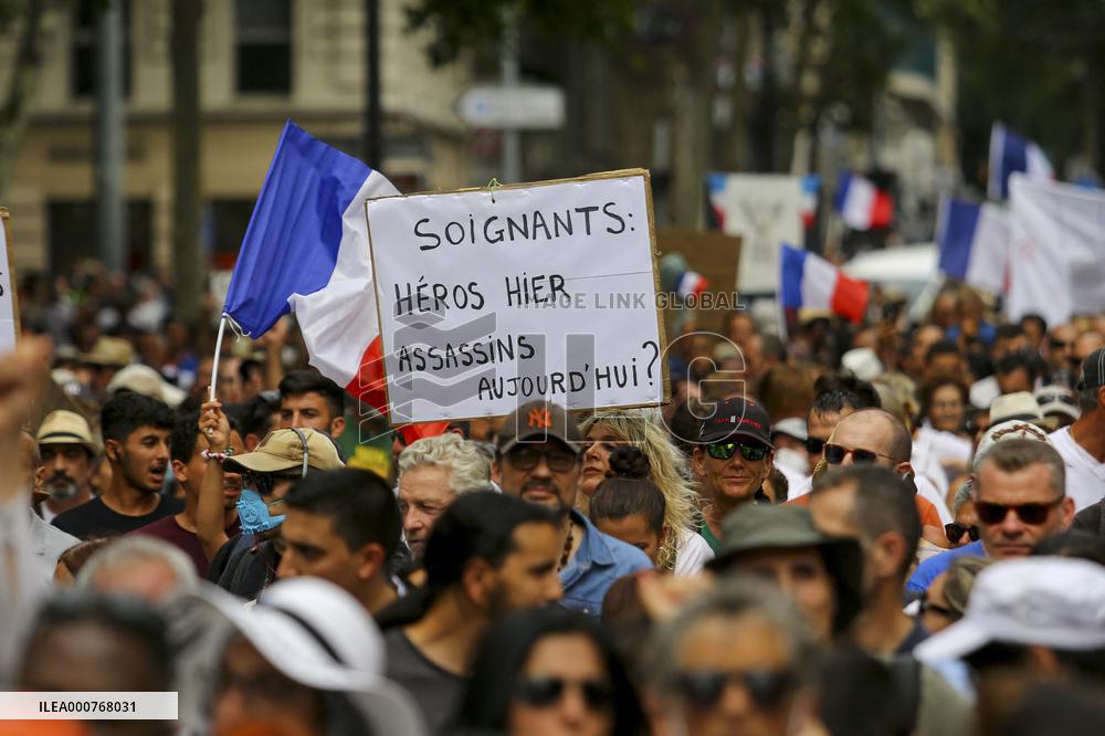 Anti-Sanitary Pass Demonstrations - Marseille