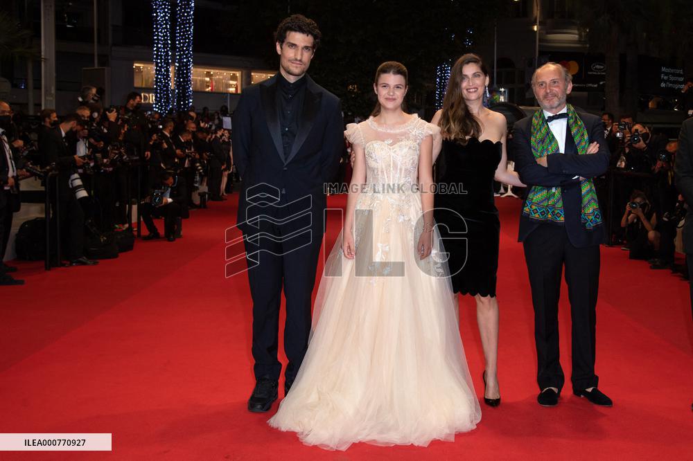 Cannes - Bac Nord Premiere