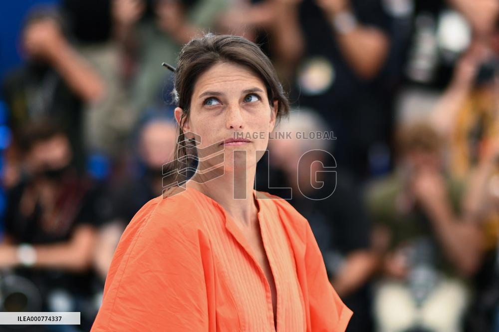 Cannes - La Panthere Des Neiges Photocall