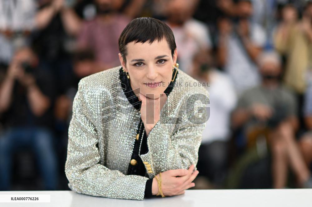 Cannes - Paris 13th Photocall