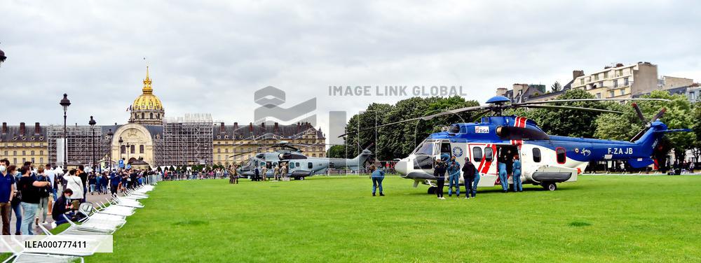 Air Force Presentation - Paris