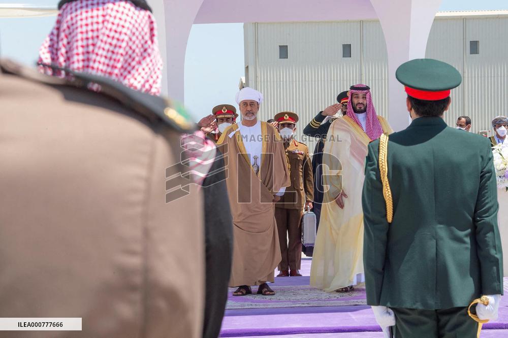 Sultan Of Oman's First Visit To Saudi Arabia