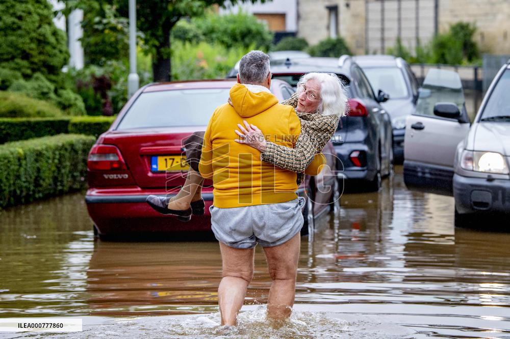 Royals Visit Those Affected By Floods - Netherlands