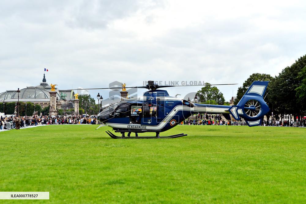 Air Force Presentation - Paris