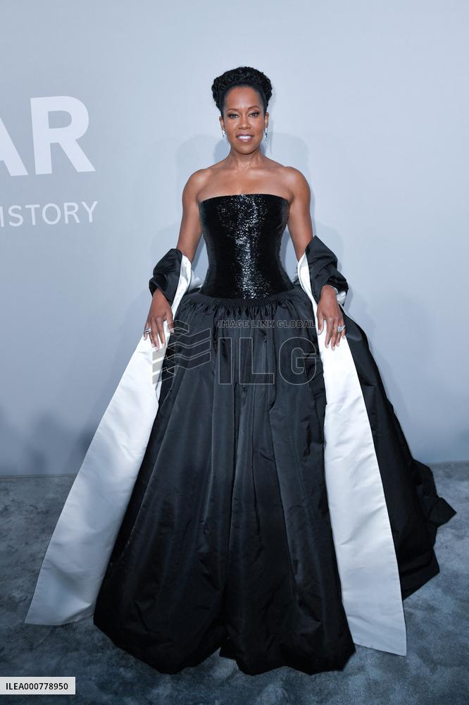 Cannes - Amfar Party Photocall