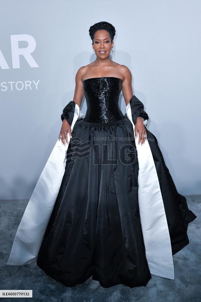 Cannes - Amfar Party Photocall