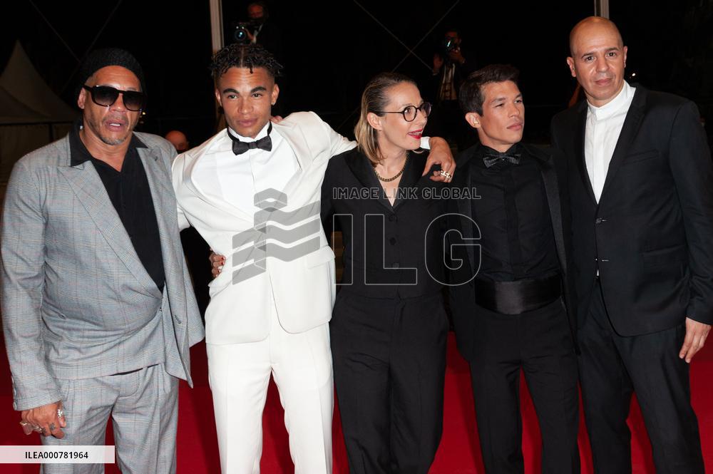 Red Carpet Supremes NG