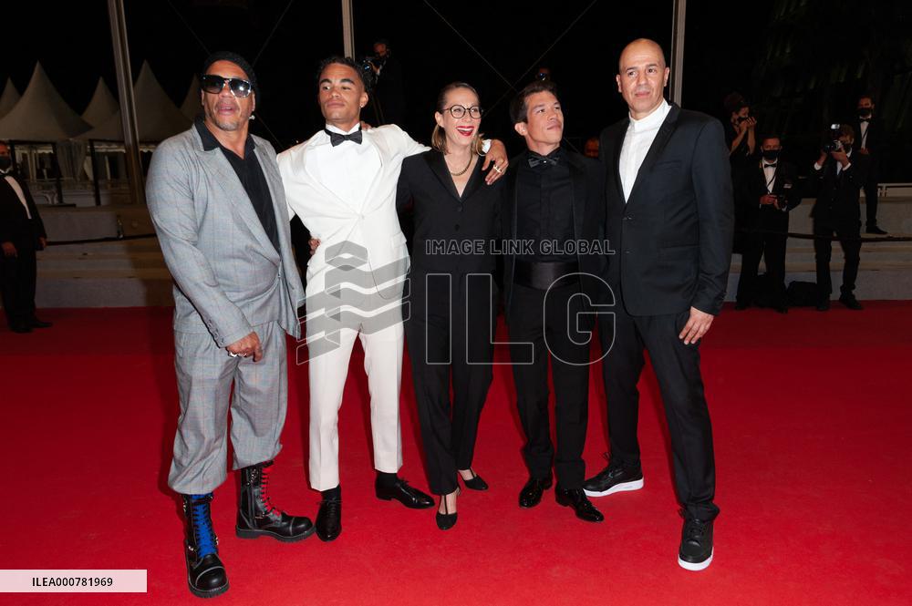 Red Carpet Supremes NG