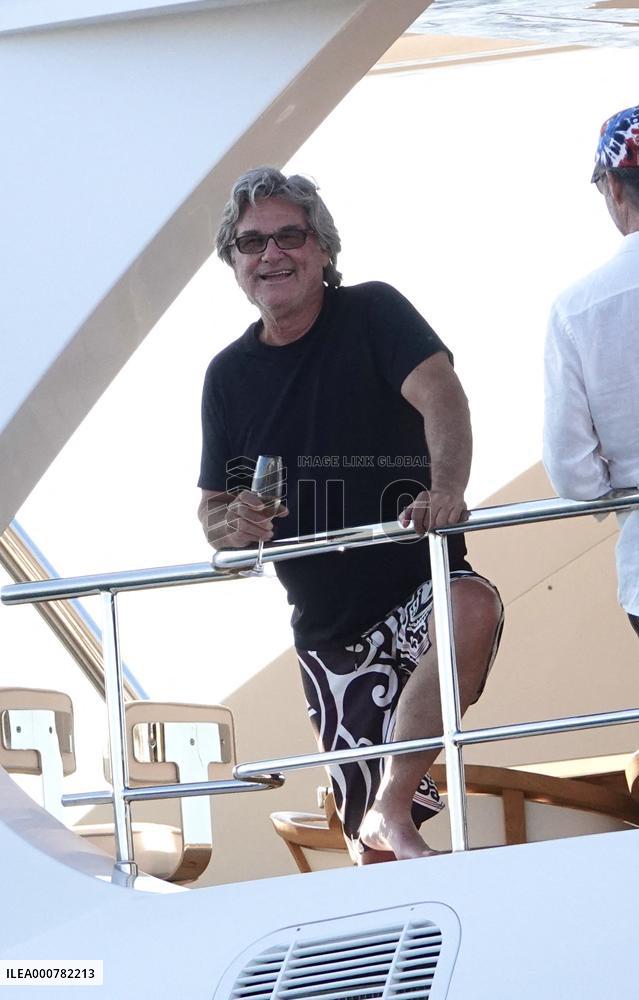 Kurt Russell And Goldie Hawn Partying - St Tropez