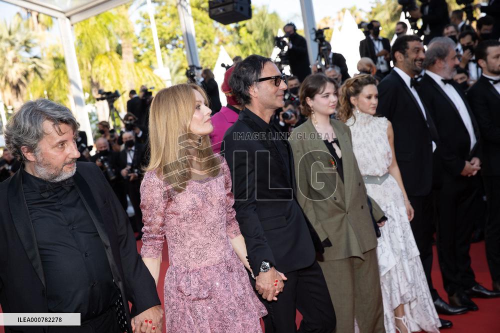 Cannes - De Son Vivant Screening