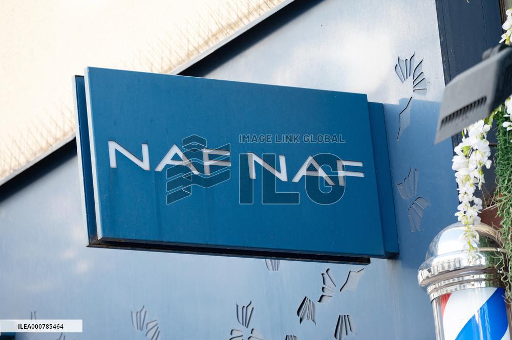 Shop Signs - Cannes