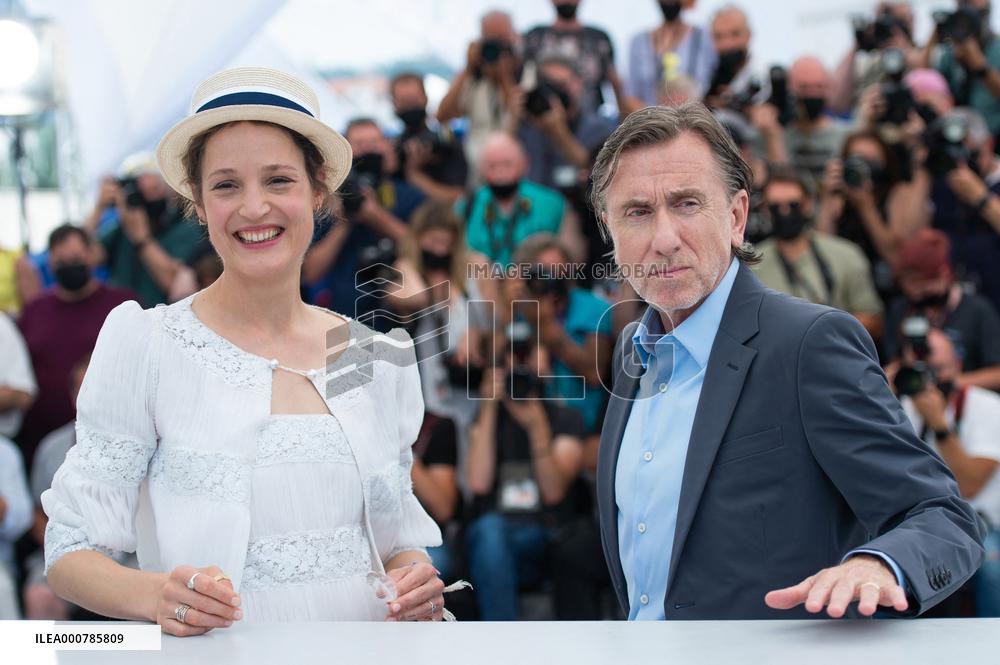 Cannes - Bergman Island Photocall