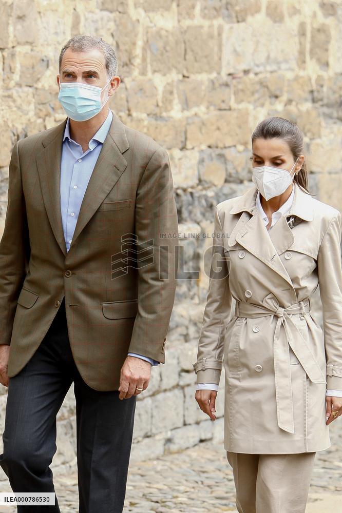 King Felipe And Queen Letizia Visit Roncesvalles