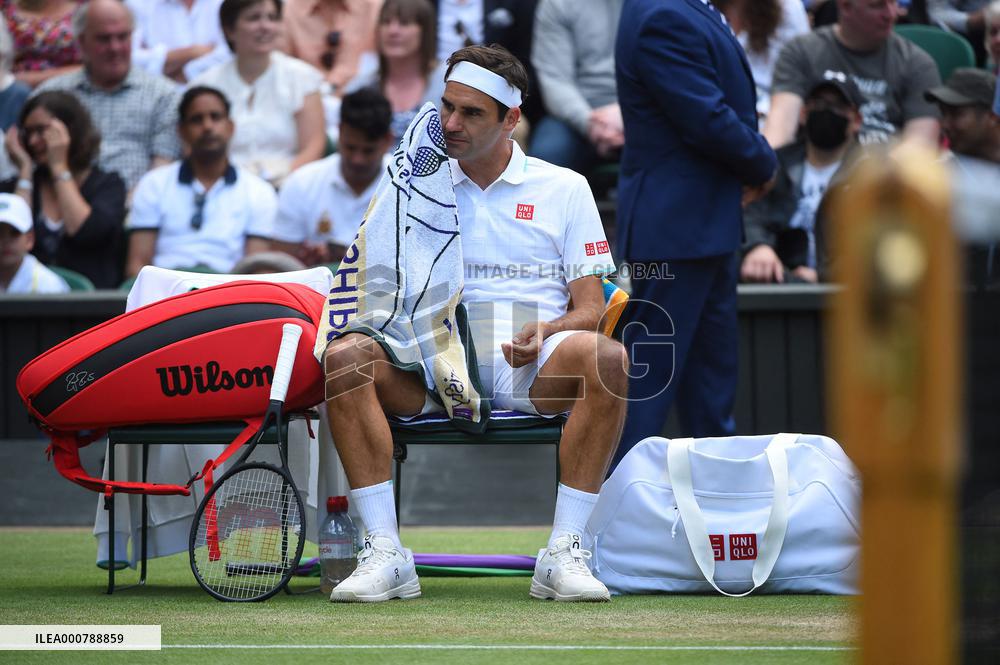 Wimbledon - Federer Ousted