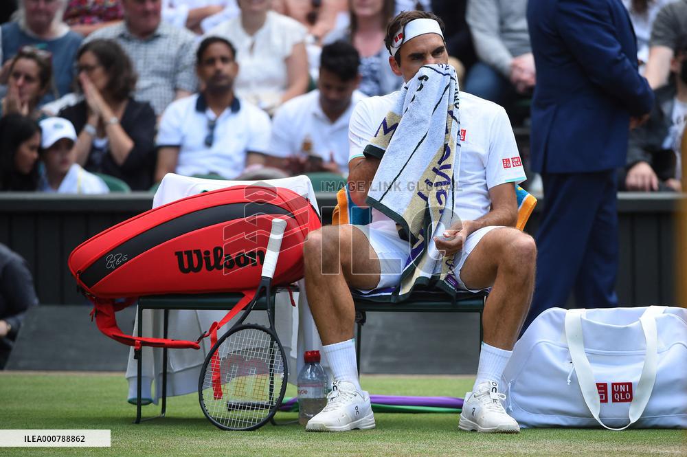 Wimbledon - Federer Ousted