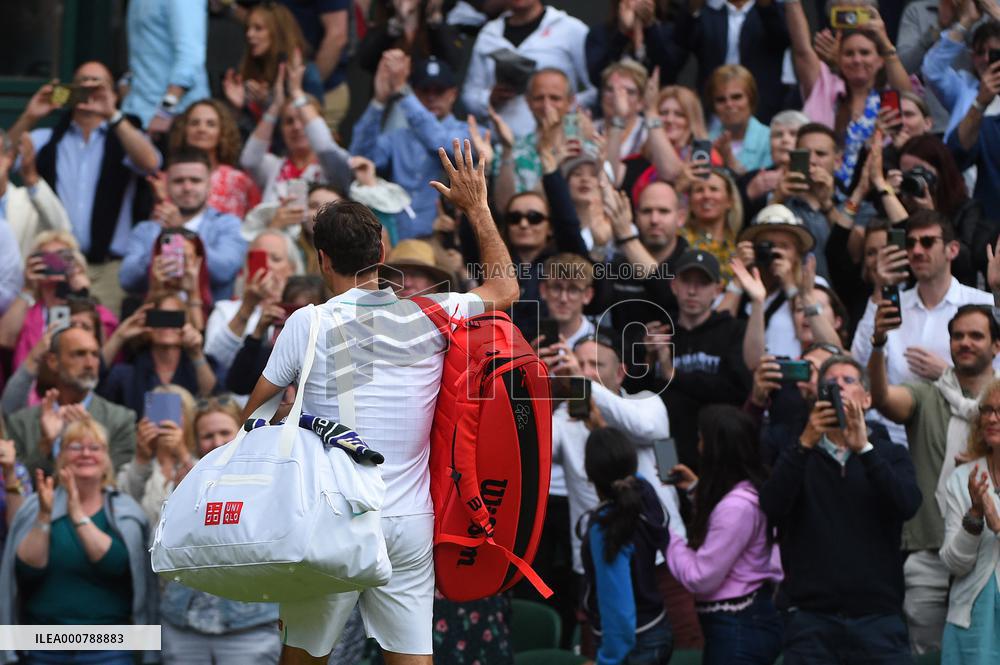Wimbledon - Federer Ousted
