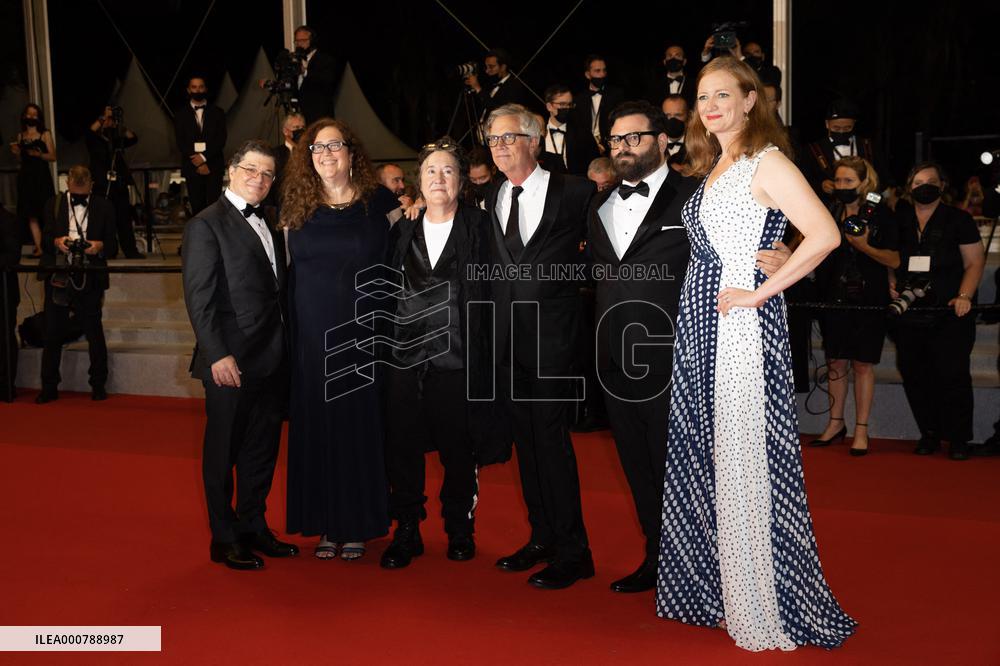 Cannes - The Velvet Underground Screening