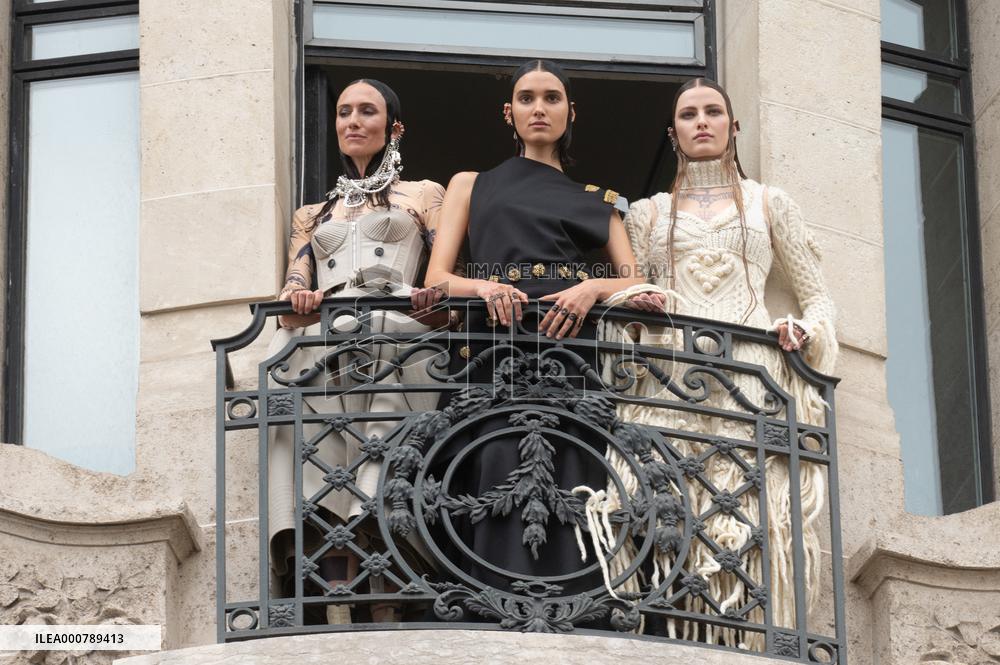 PFW - Jean-Paul Gaultier Arrivals