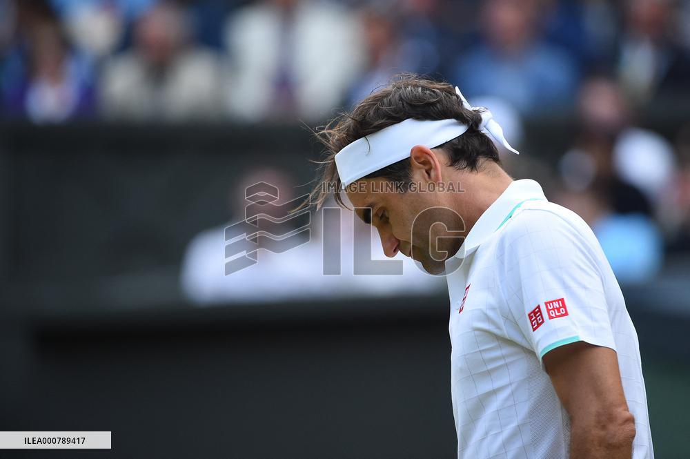 Wimbledon - Federer Ousted