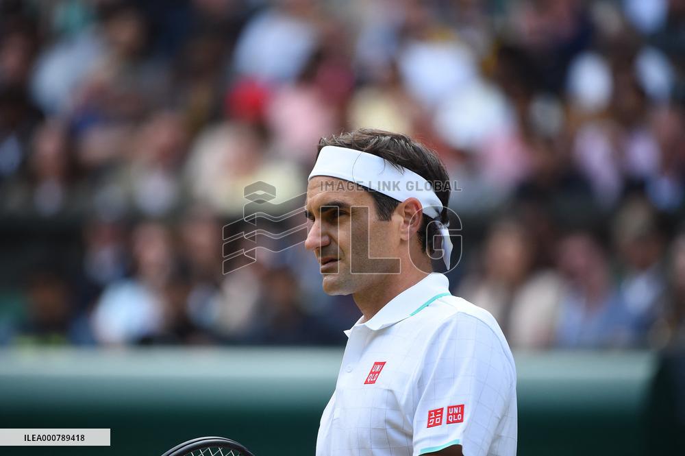 Wimbledon - Federer Ousted