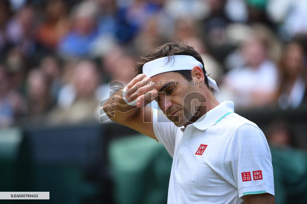 Wimbledon - Federer Ousted