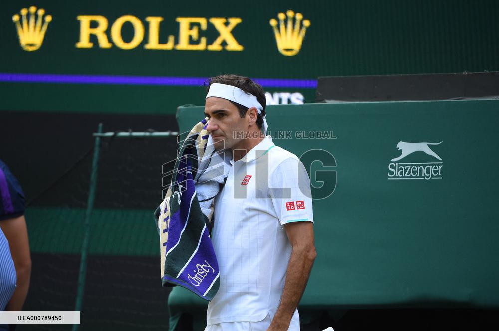 Wimbledon - Federer Ousted