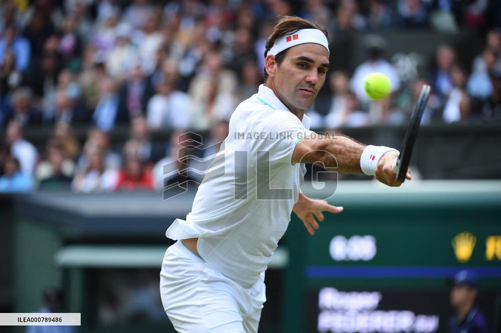 Wimbledon - Federer Ousted