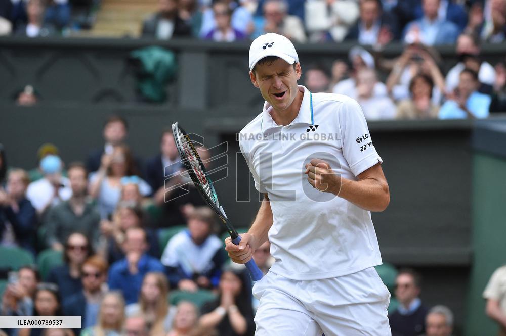 Wimbledon - Federer Ousted