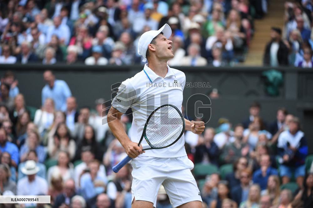 Wimbledon - Federer Ousted