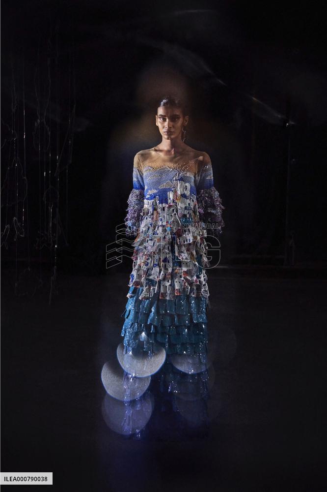 PFW - Rahul Mishra Runway