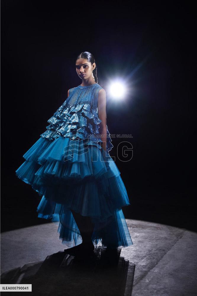 PFW - Rahul Mishra Runway