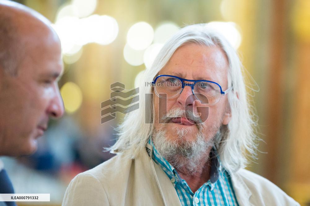 Didier Raoult at Chinese Business Club Lunch - Paris Nb