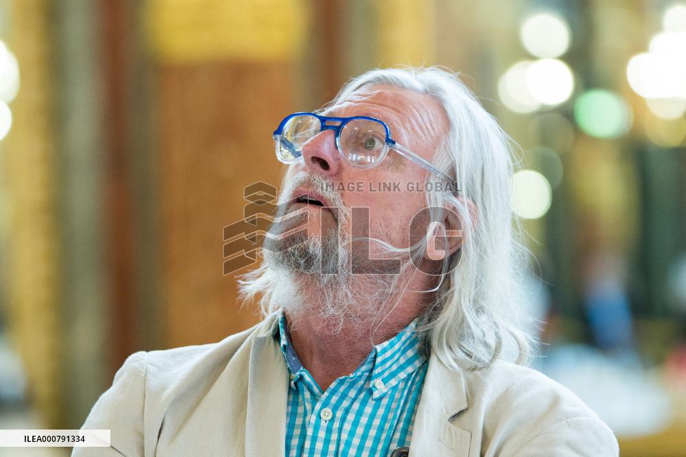 Didier Raoult at Chinese Business Club Lunch - Paris Nb