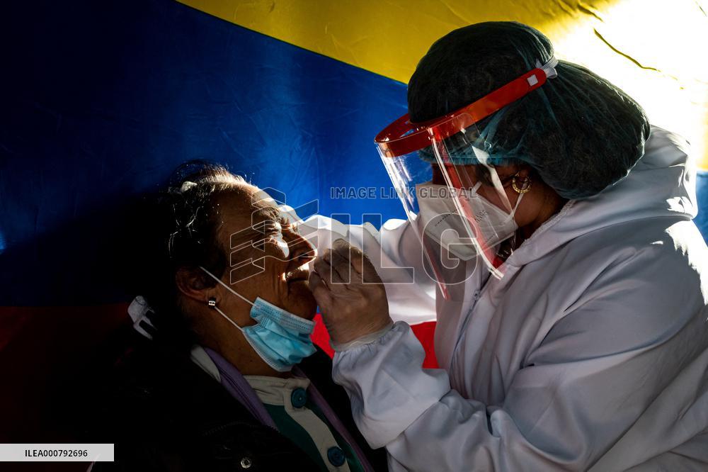 Covid-19 Testing And Vaccines - Santander