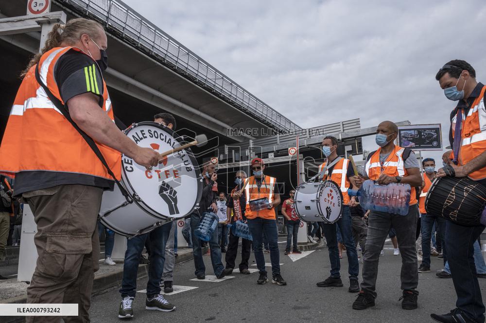 Demonstration Of Airport Employees - Paris