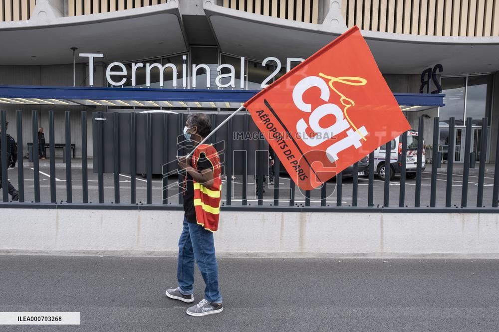 Demonstration Of Airport Employees - Paris