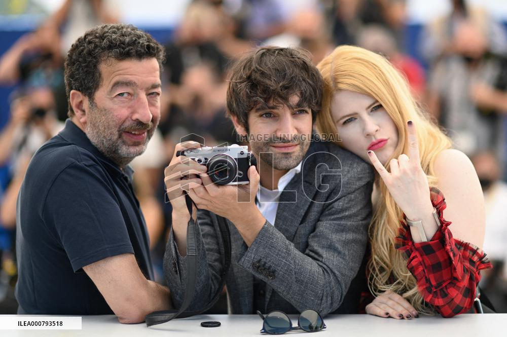 Cannes - Tom Medina Photocall