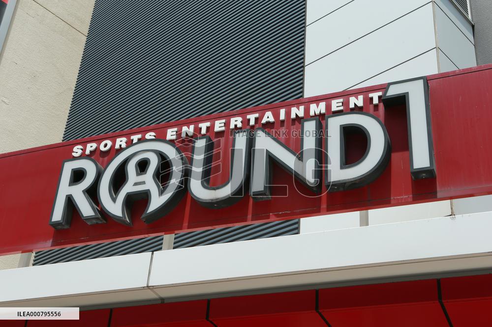 Round One Logo