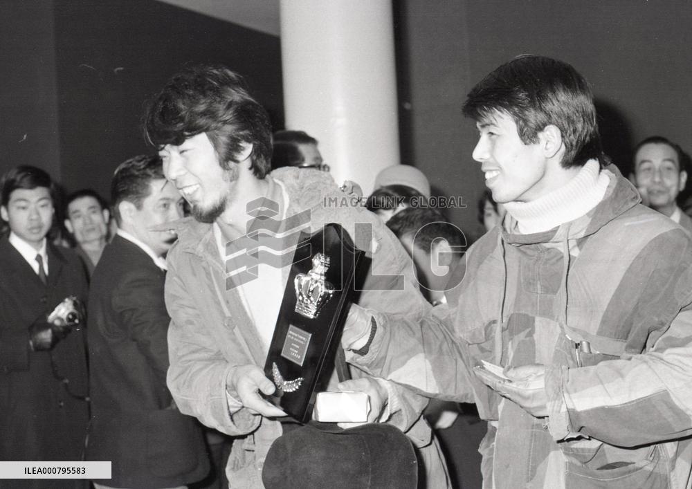 The first visitor to Mitsubishi Miraikan at the Osaka Expo