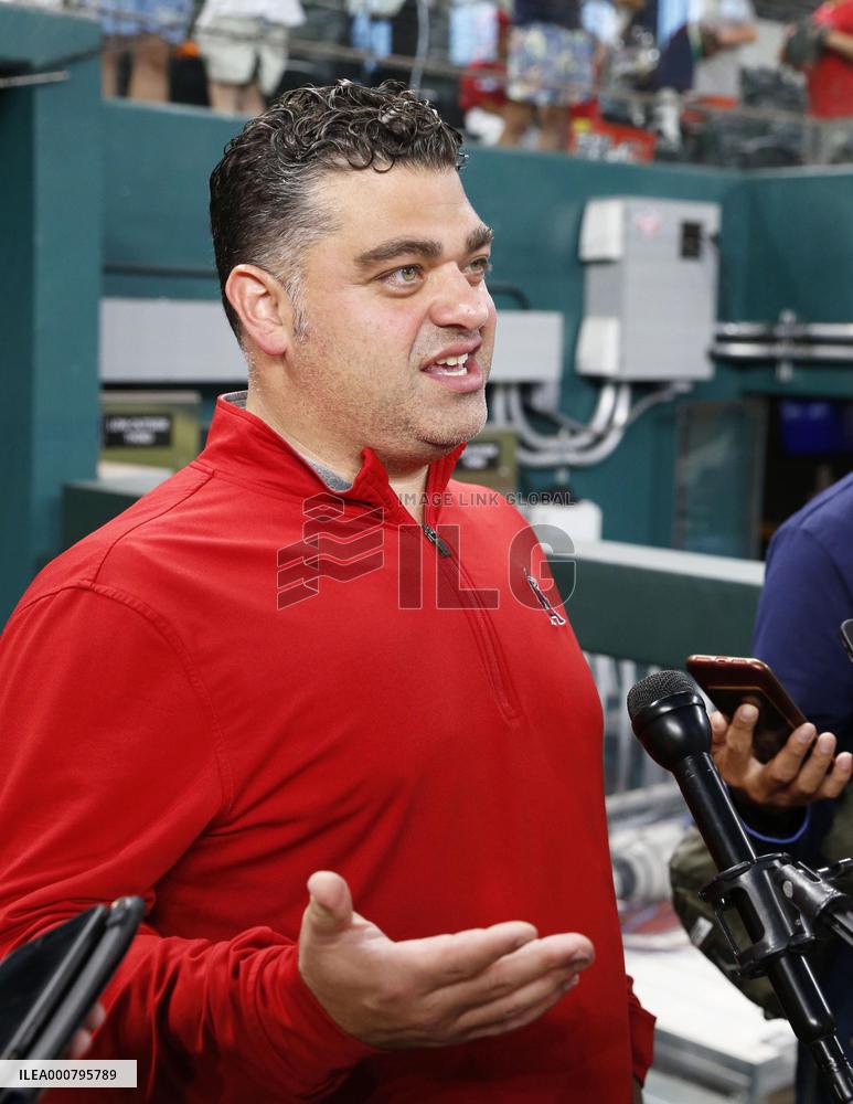 Angels GM Minasian