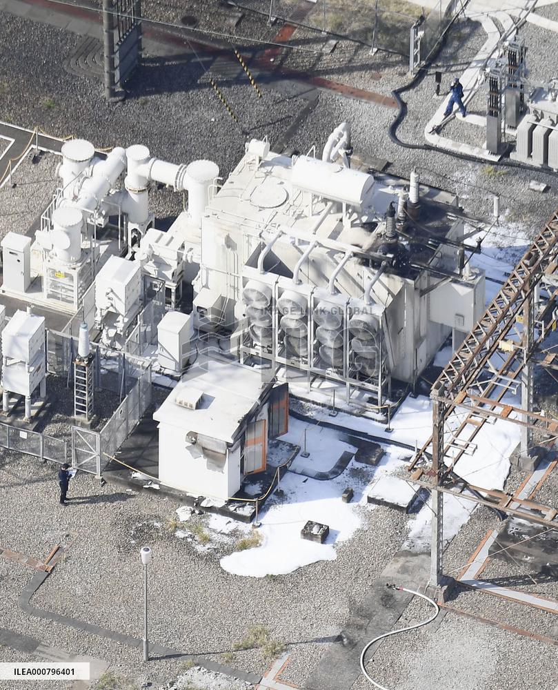 Extensive power outage hits JR trains in Tokyo area