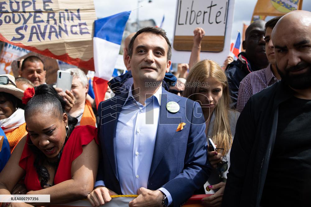 Les Patriotes protest against the Sanitary Pass - Paris