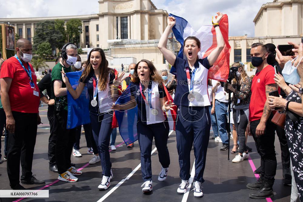 French Medalists of the Olympics Games at the Trocadero - Paris