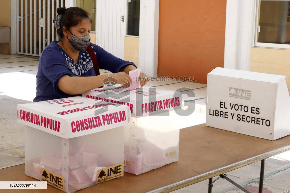 Referendum On Whether To Probe Ex-Presidents - Mexico