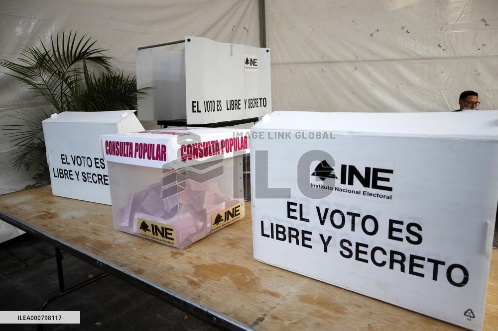 Referendum On Whether To Probe Ex-Presidents - Mexico